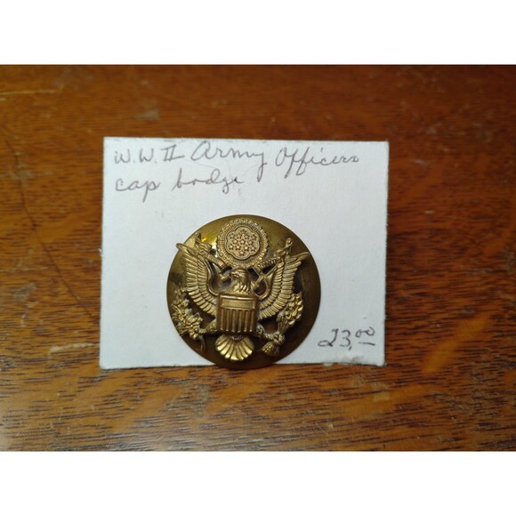 Vintage WWII Brass US Military Army HAT PIN Badge With Eagle E Pluribus Unum VGC - Picture 1 of 4